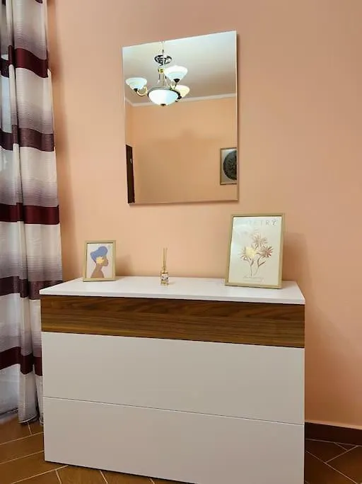 Apartment Skerdi'S Central Charm Tirana Albania